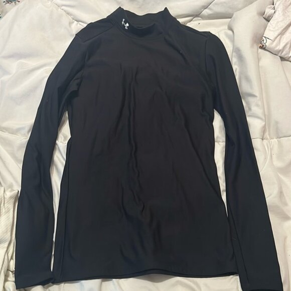 Under armour layer shirt - Picture 1 of 2